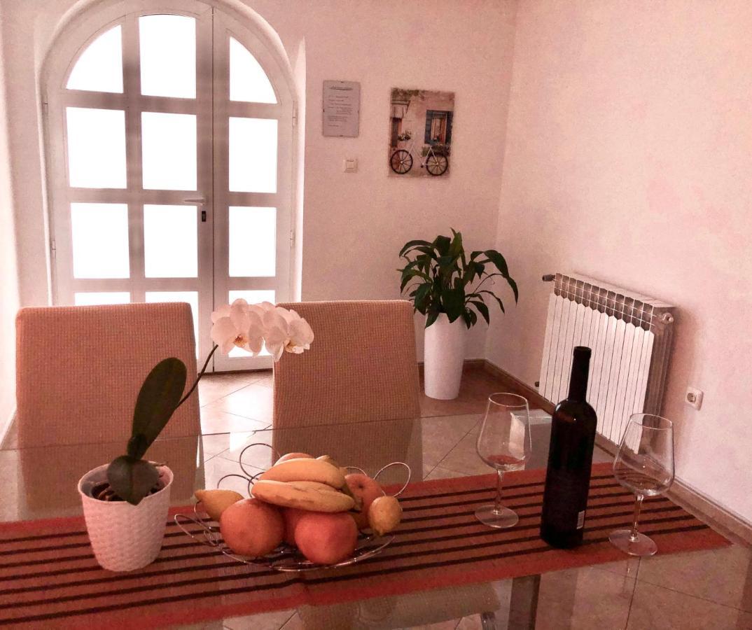 Apartments Roberta Novigrad Istria Eksteriør bilde