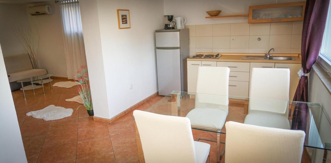 Apartments Roberta Novigrad Istria Eksteriør bilde