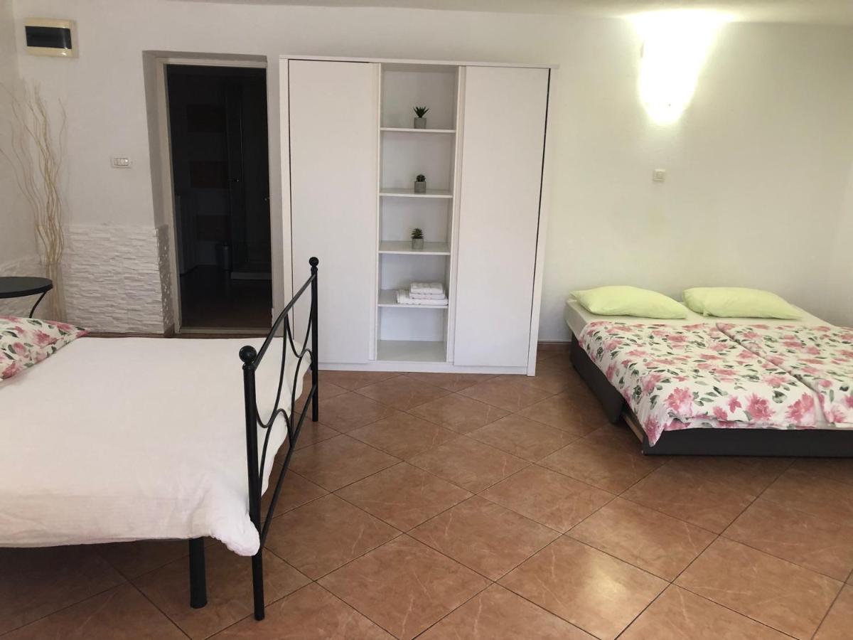 Apartments Roberta Novigrad Istria Eksteriør bilde